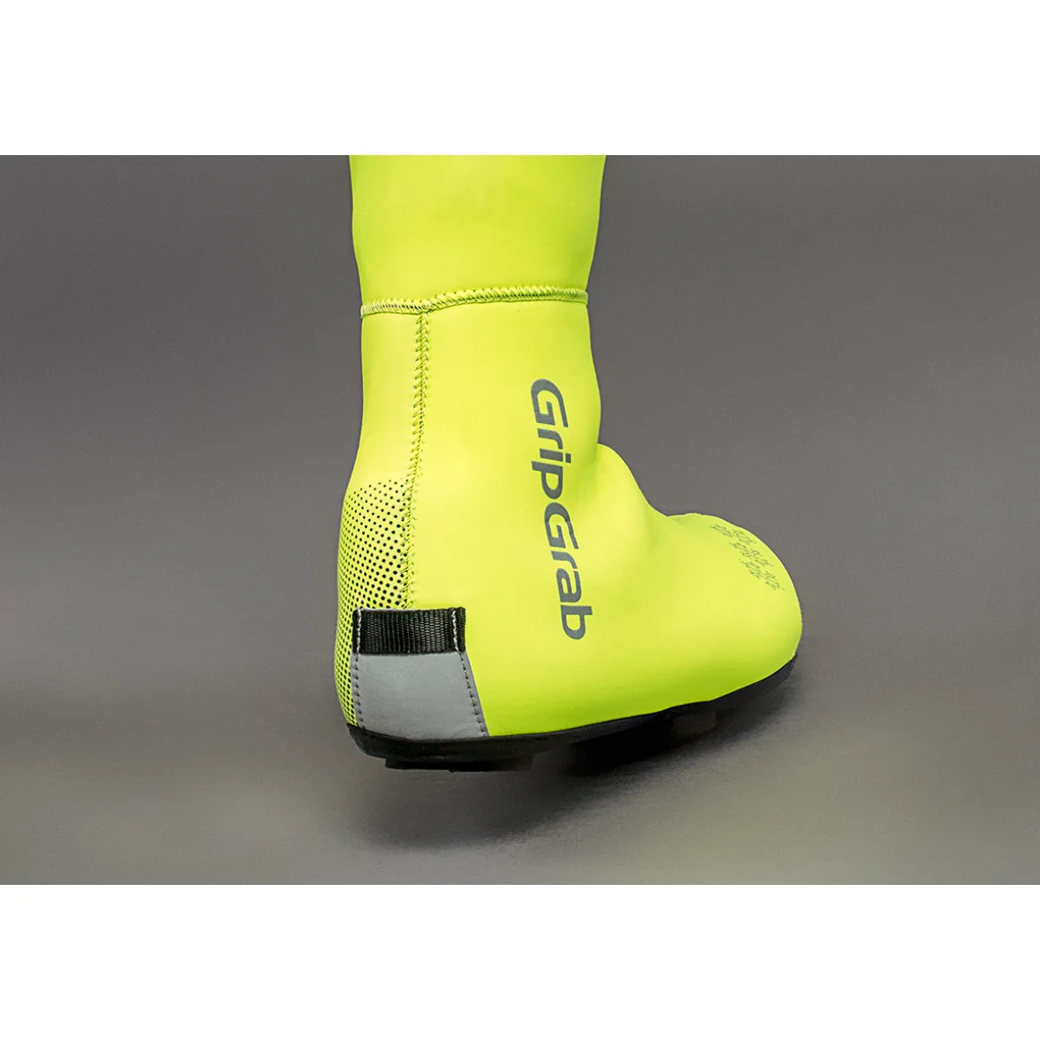 ARCTIC WATERPROOF HI-VIS WINTER SHOE COVER 01