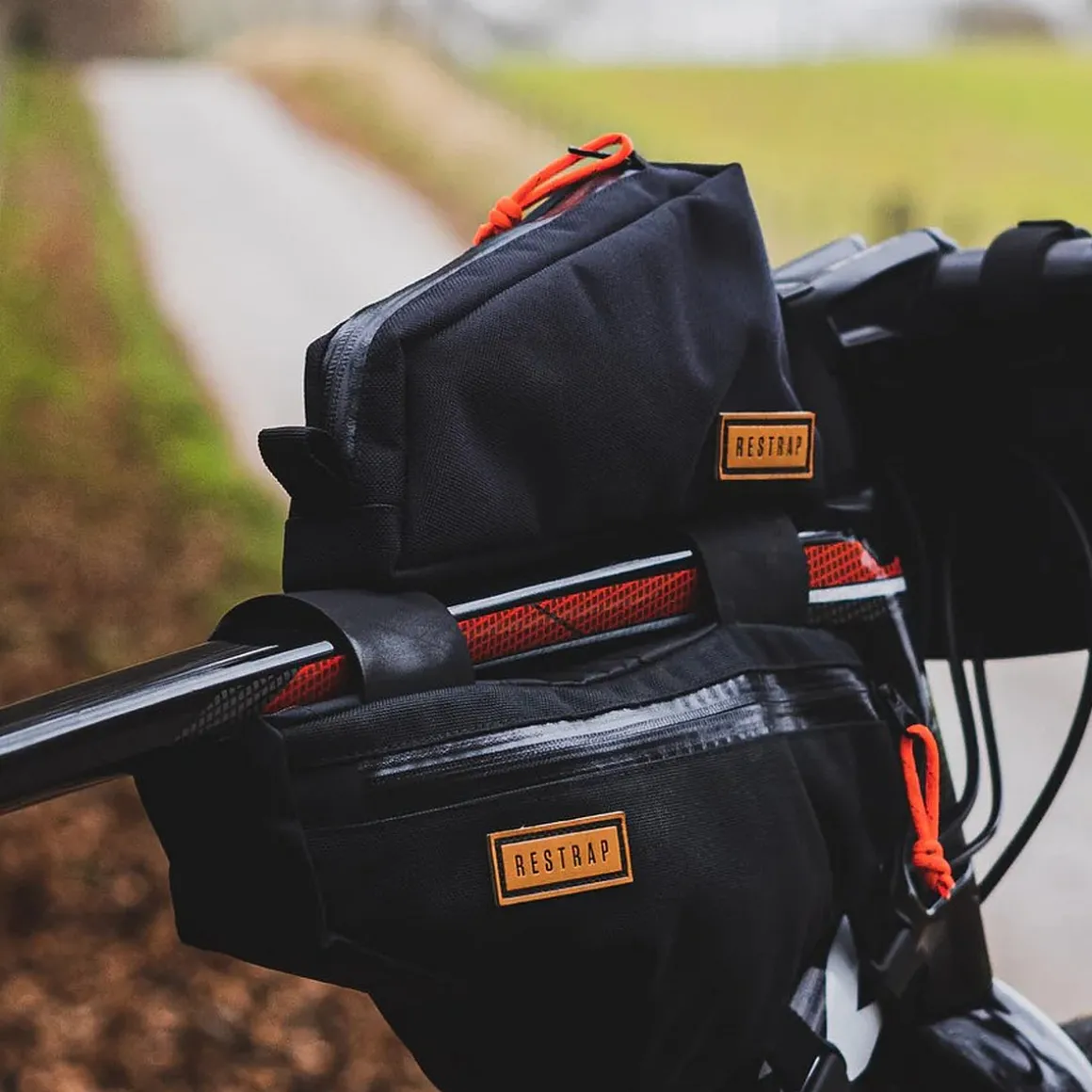 BOLT-ON TOP TUBE BAG