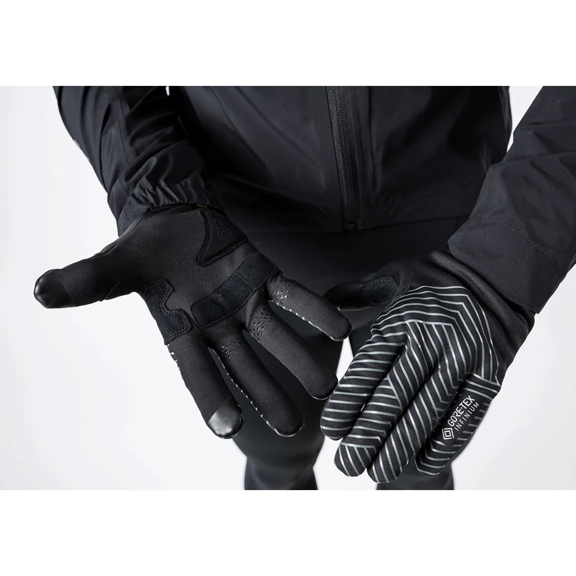 C3 GORE-TEX INFINIUM STRETCH MID GLOVES Cycling Gloves