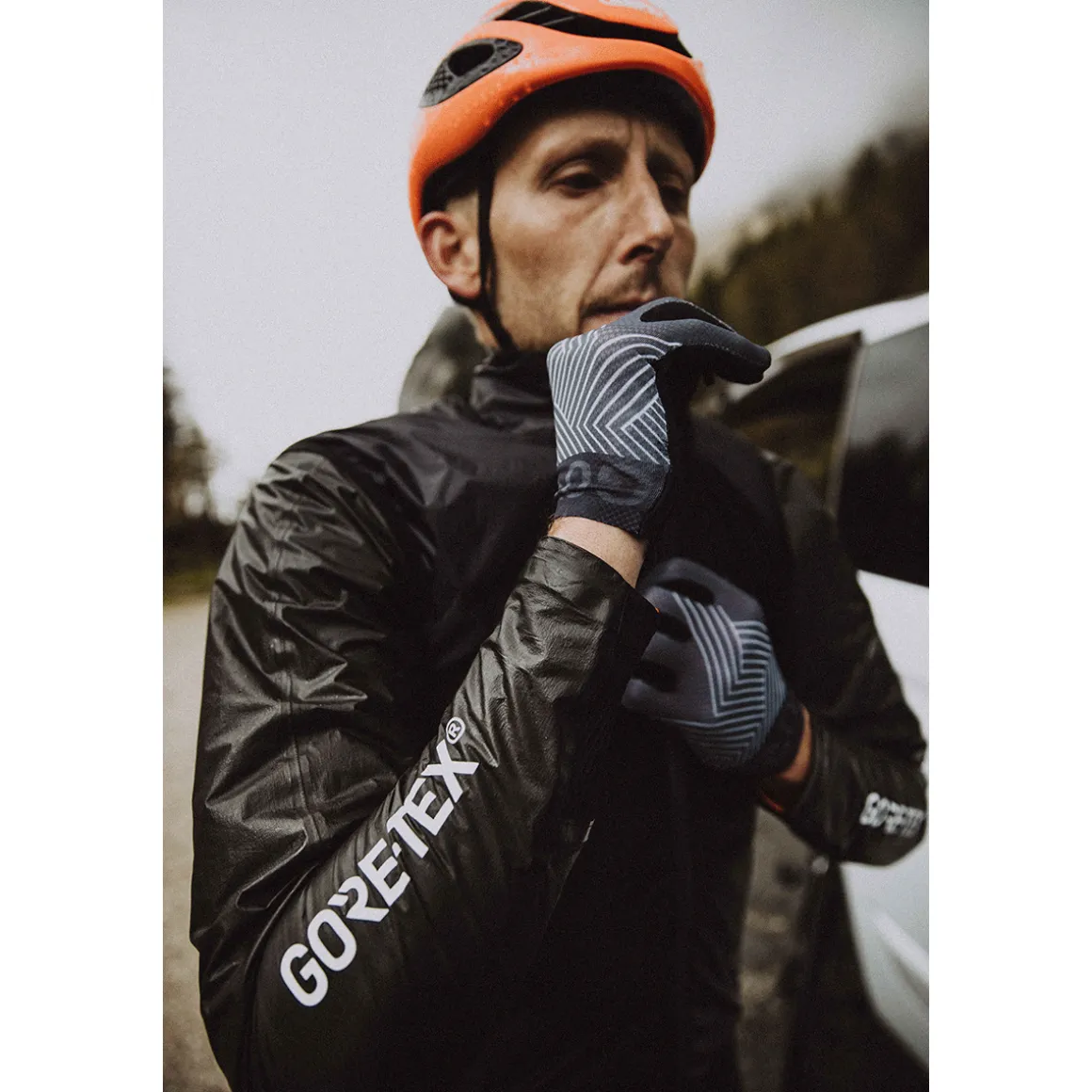 C3 GORE-TEX INFINIUM STRETCH MID GLOVES Cycling Gloves