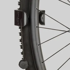 CLUG PRO MTB XL Wall Bracket 2.3"-2.7" Secured with Fidlock