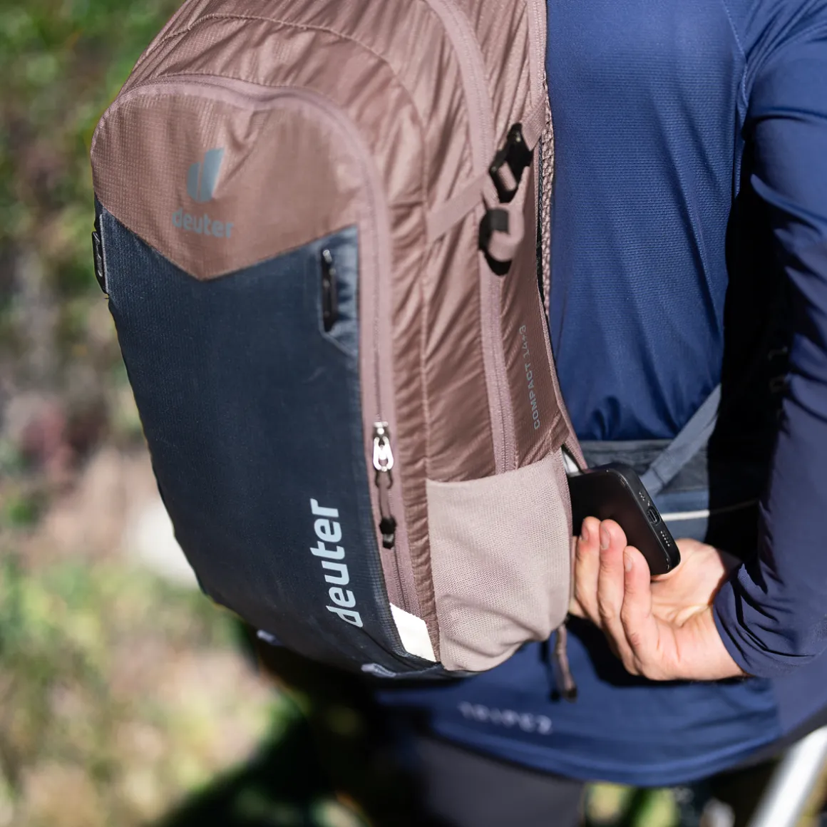 COMPACT 14+3 Bike Backpack
