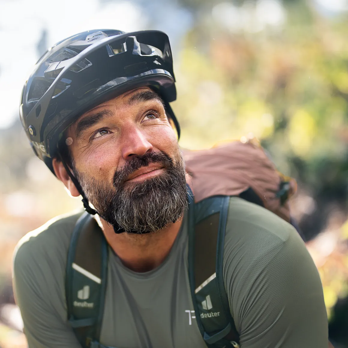 COMPACT 14+3 Bike Backpack