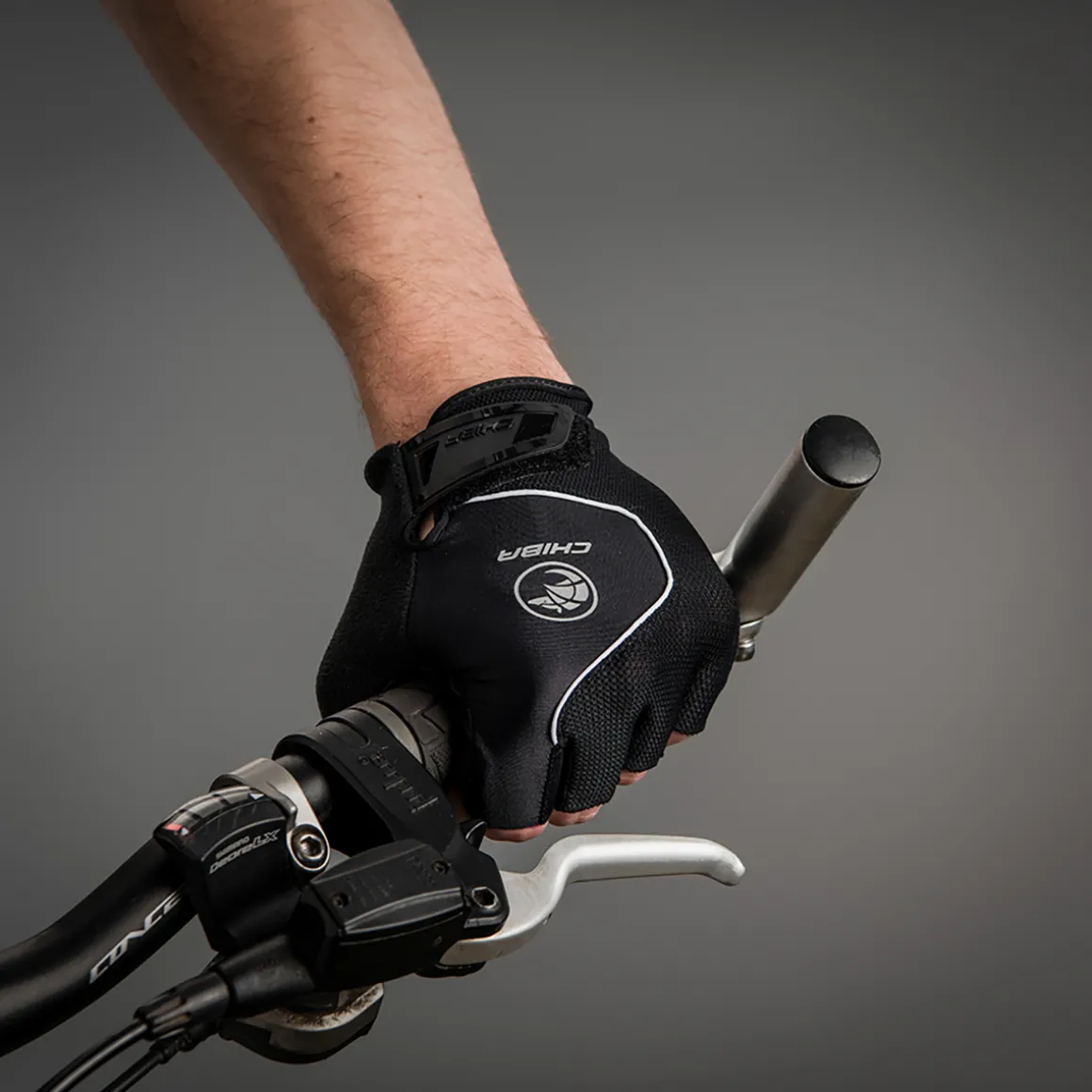 Cool Air Cycling Gloves