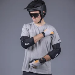 ELBOW PROTECTOR LS FLEX LITE Elbow Pads