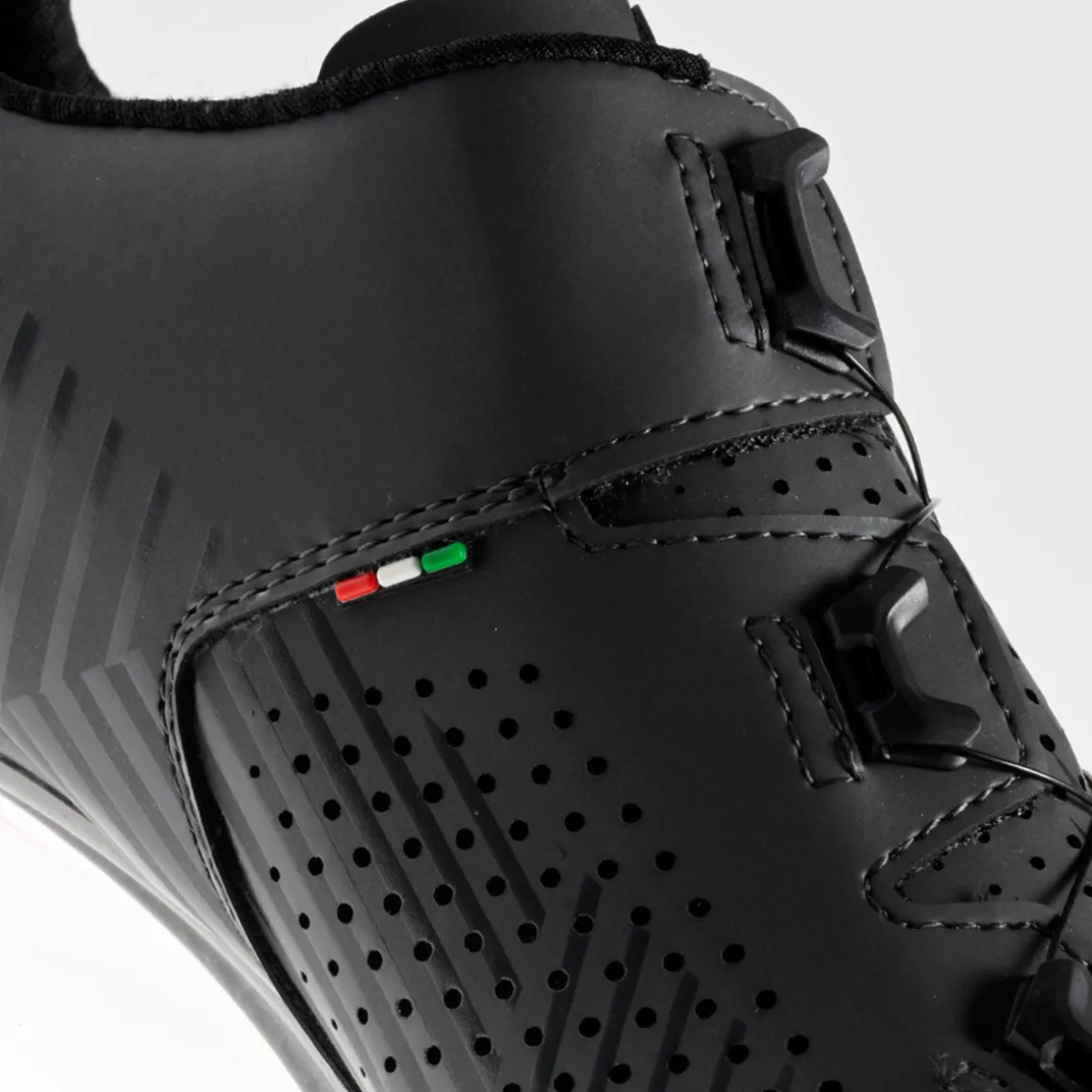 G.TUONO Road Shoes
