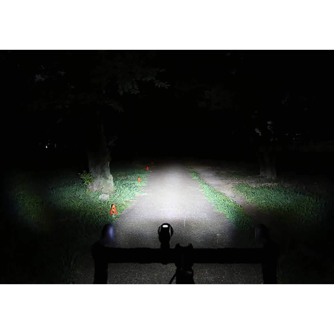 GVolt 60 Battery-Powered Front Light