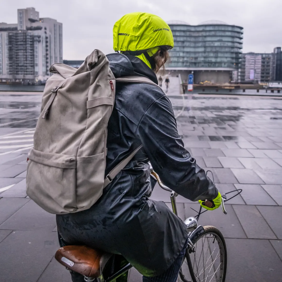 HI-VIS Helmet Cover