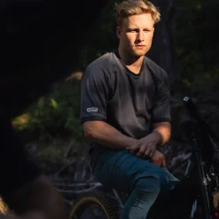 JERSEY TECH LOGO SS Short Sleeve MTB Shirt