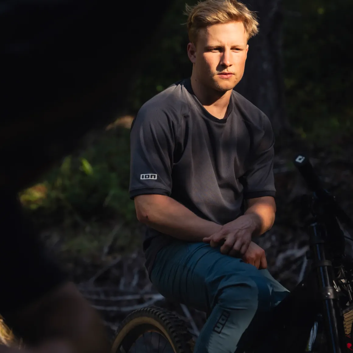 JERSEY TECH LOGO SS Short Sleeve MTB Shirt