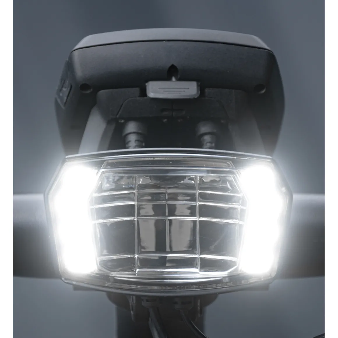 LS 990 Lighthammer Pro 250 E-Bike Headlight Daytime Running Light and High Beam