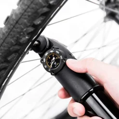 Mountain TT_G Mini Pump with 4 Bar Gauge