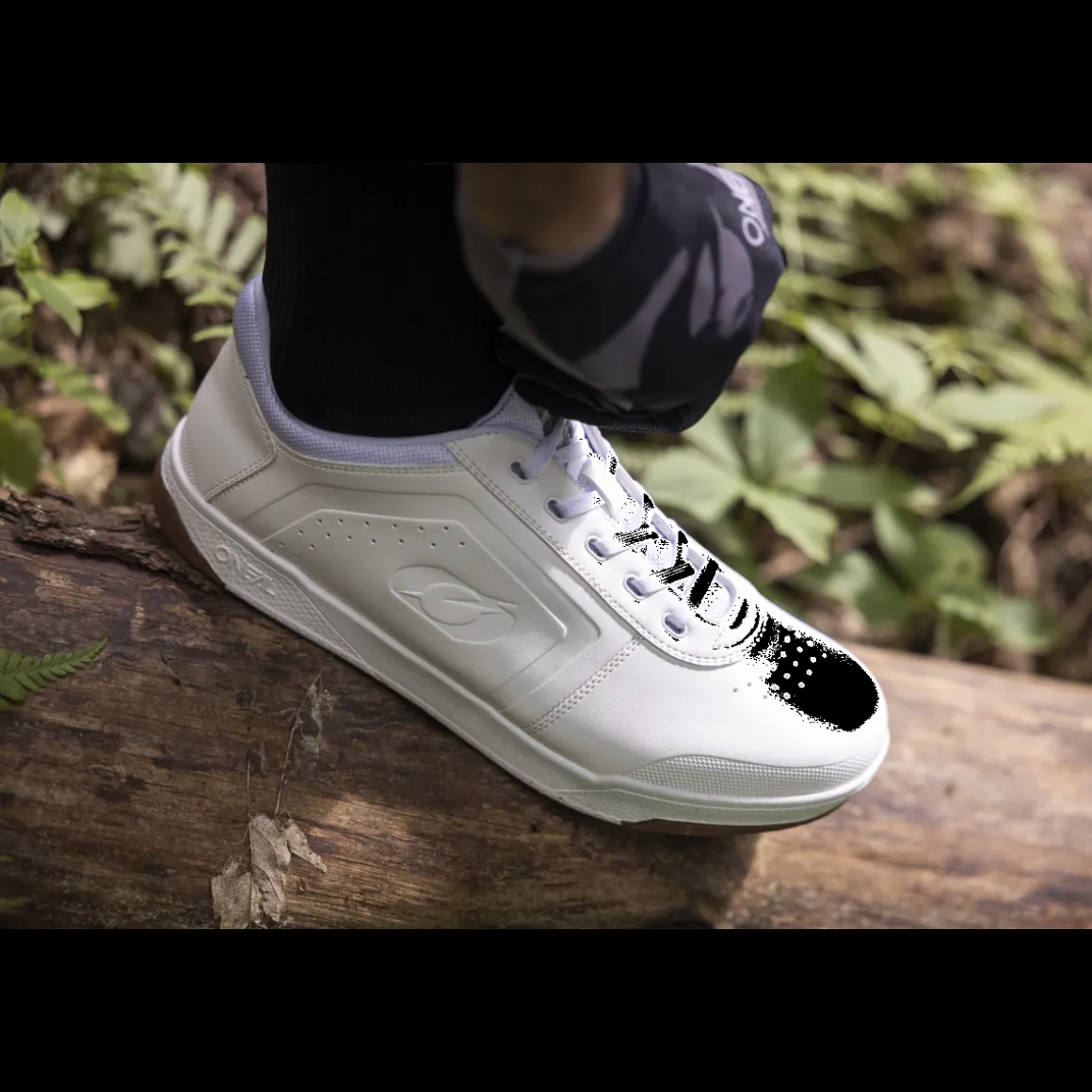 PINNED FLAT PEDAL SHOE V.22