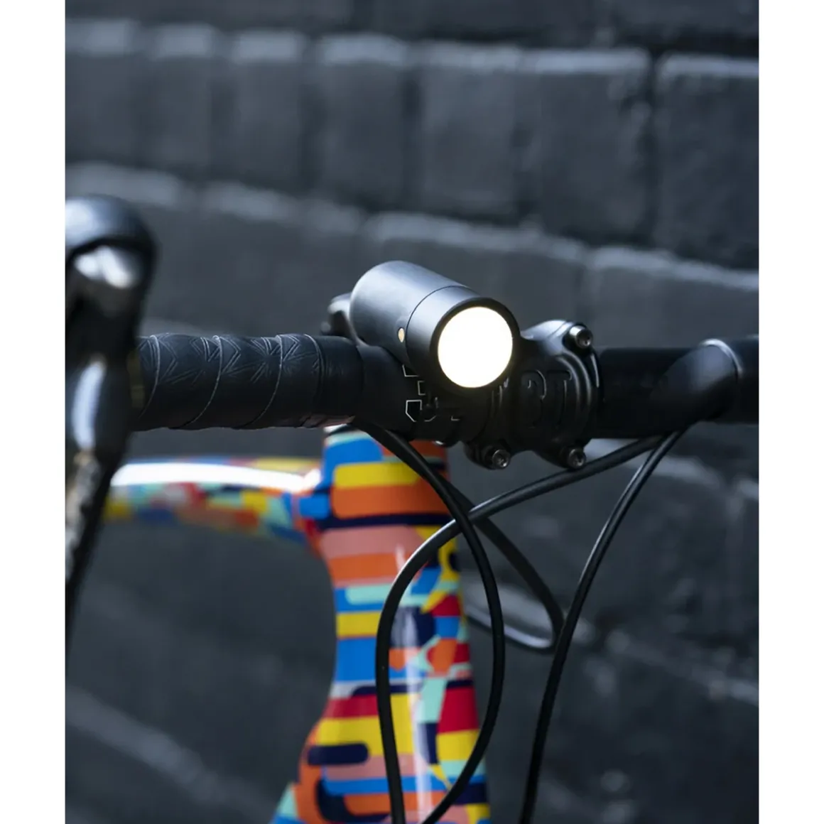 Plug Battery-Powered Front Light