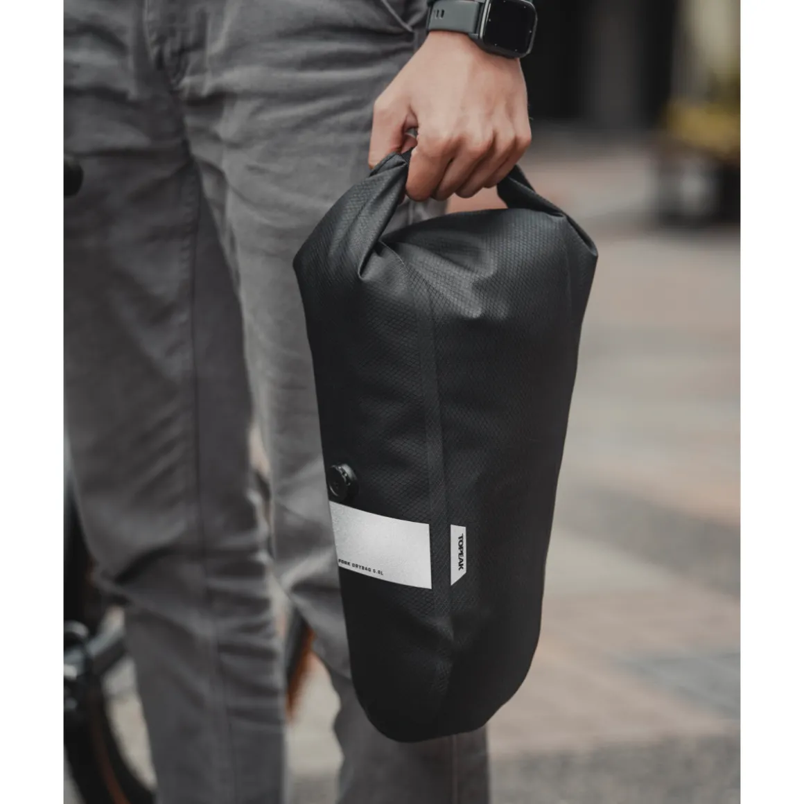 QR FORK DRYBAG 5.8 l BOLT-ON Fork Bag