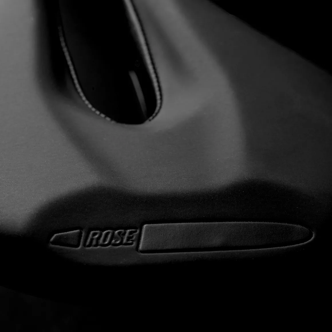 Race RC1 saddle