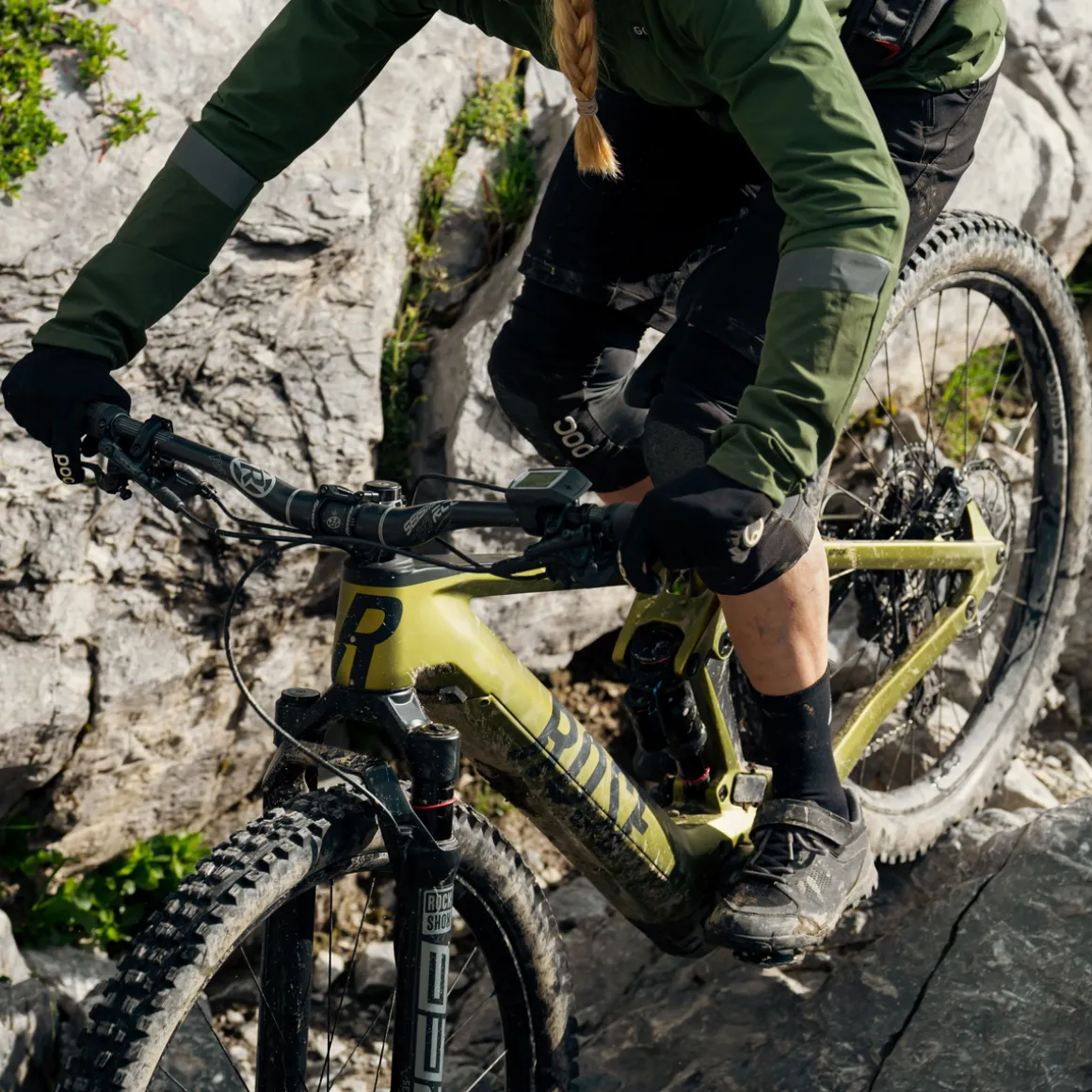 RESISTANCE ENDURO GLOVE MTB