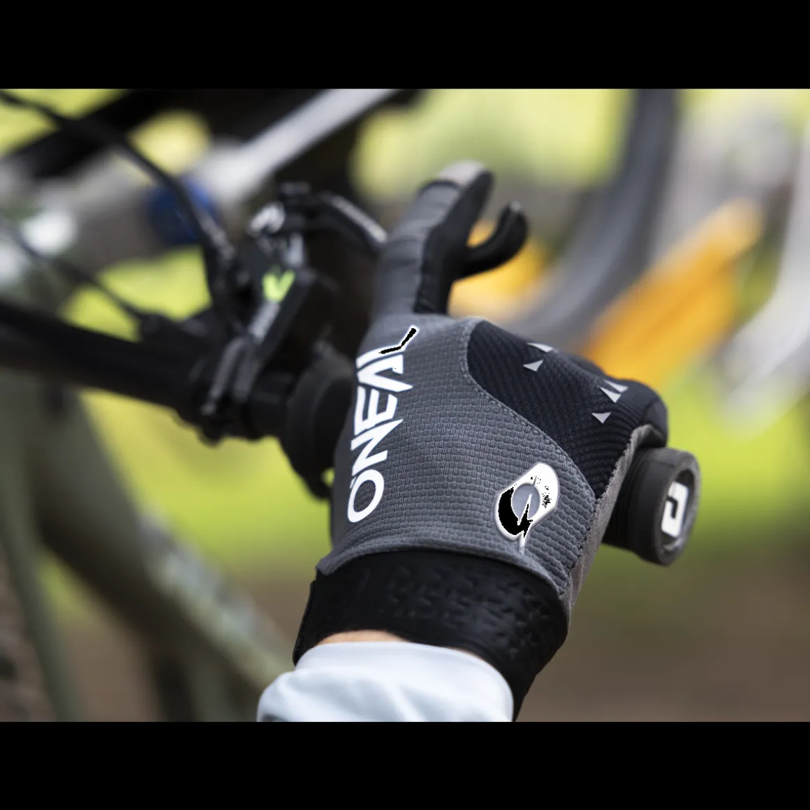 REVOLUTION NANOFRONT MTB Gloves