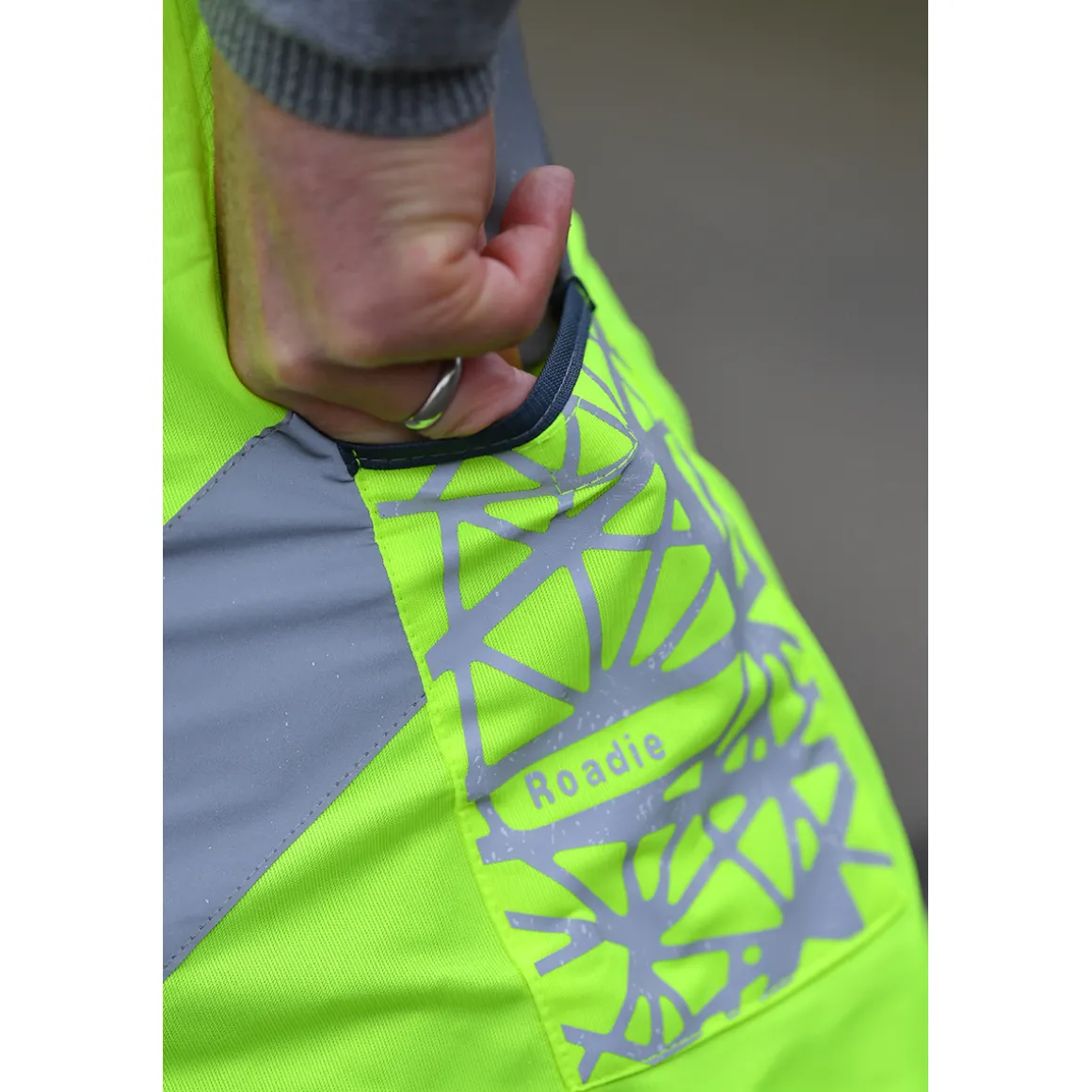 ROADIE Reflective Vest