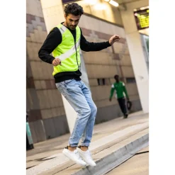 ROADIE Reflective Vest