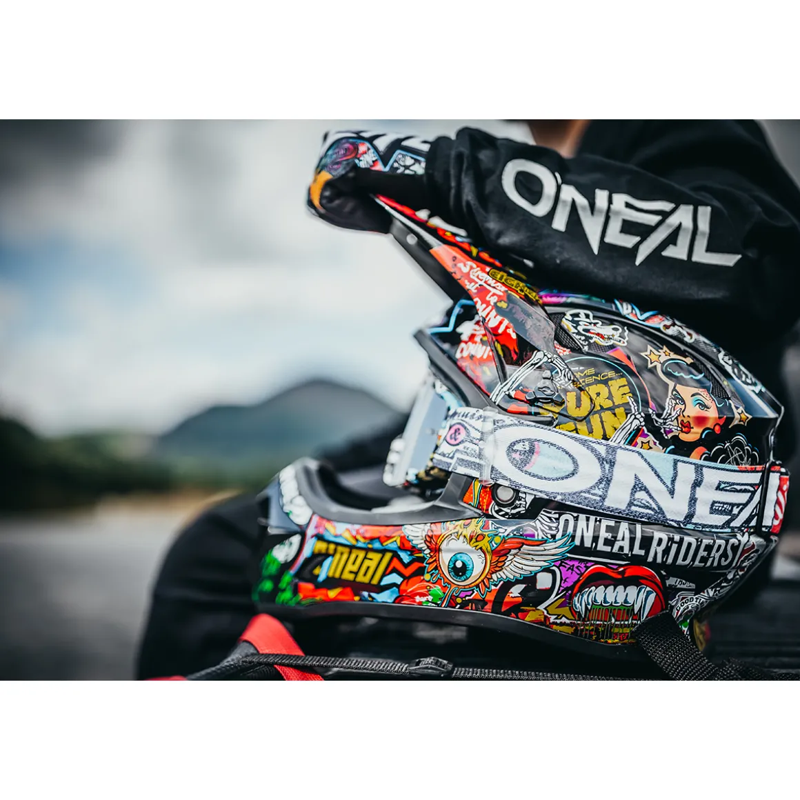 SONUS YOUTH HELMET Children’s Full Face Helmet