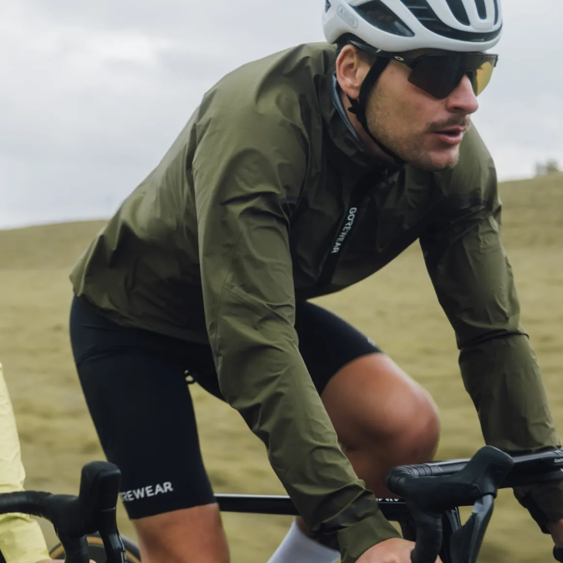 SPINSHIFT GORE-TEX JACKET MENS Cycling Jacket