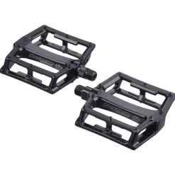Super Shape-3-D Pedals