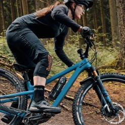 TWIST Drink Bottle 800 ml incl. Bike Base Holder