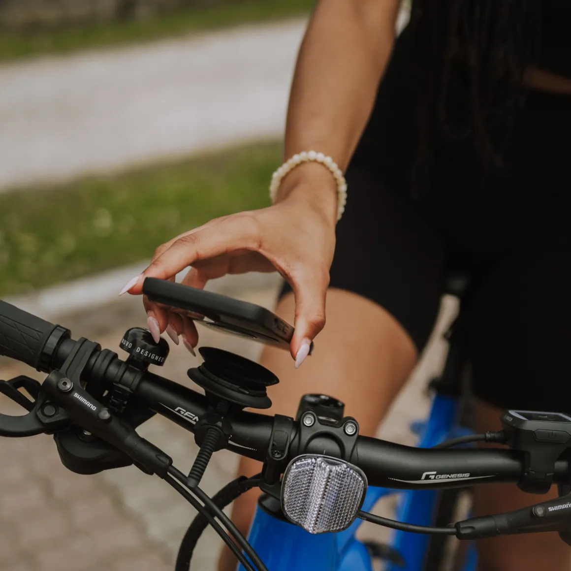 VACUUM handlebar base flex Smartphone Handlebar Mount