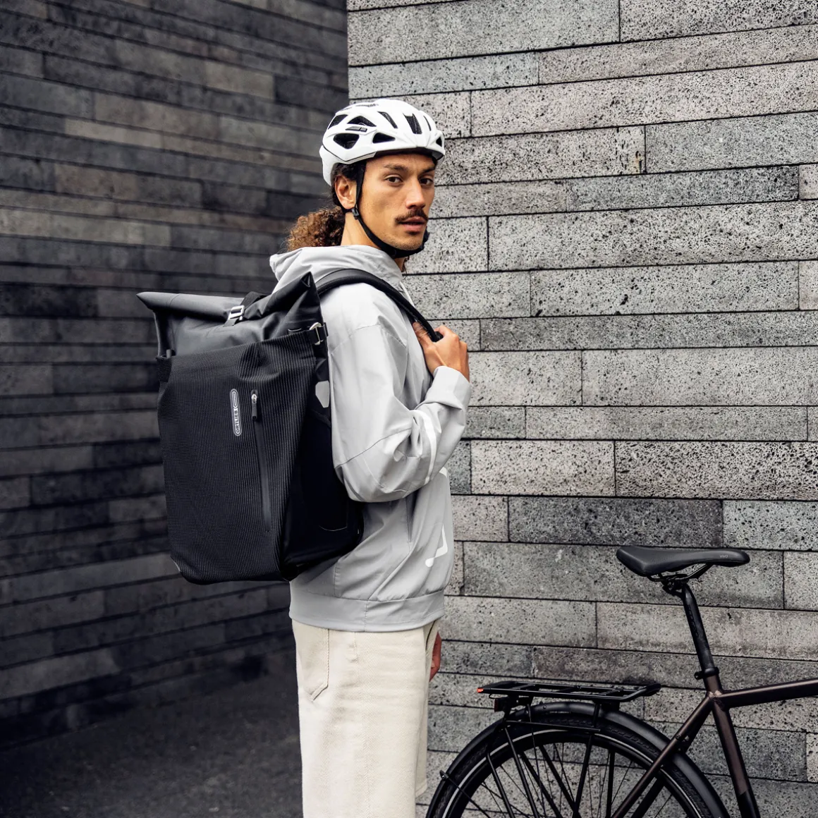 VARIO HIGH-VIS 26 L QL2.1 Pannier Bag and Backpack