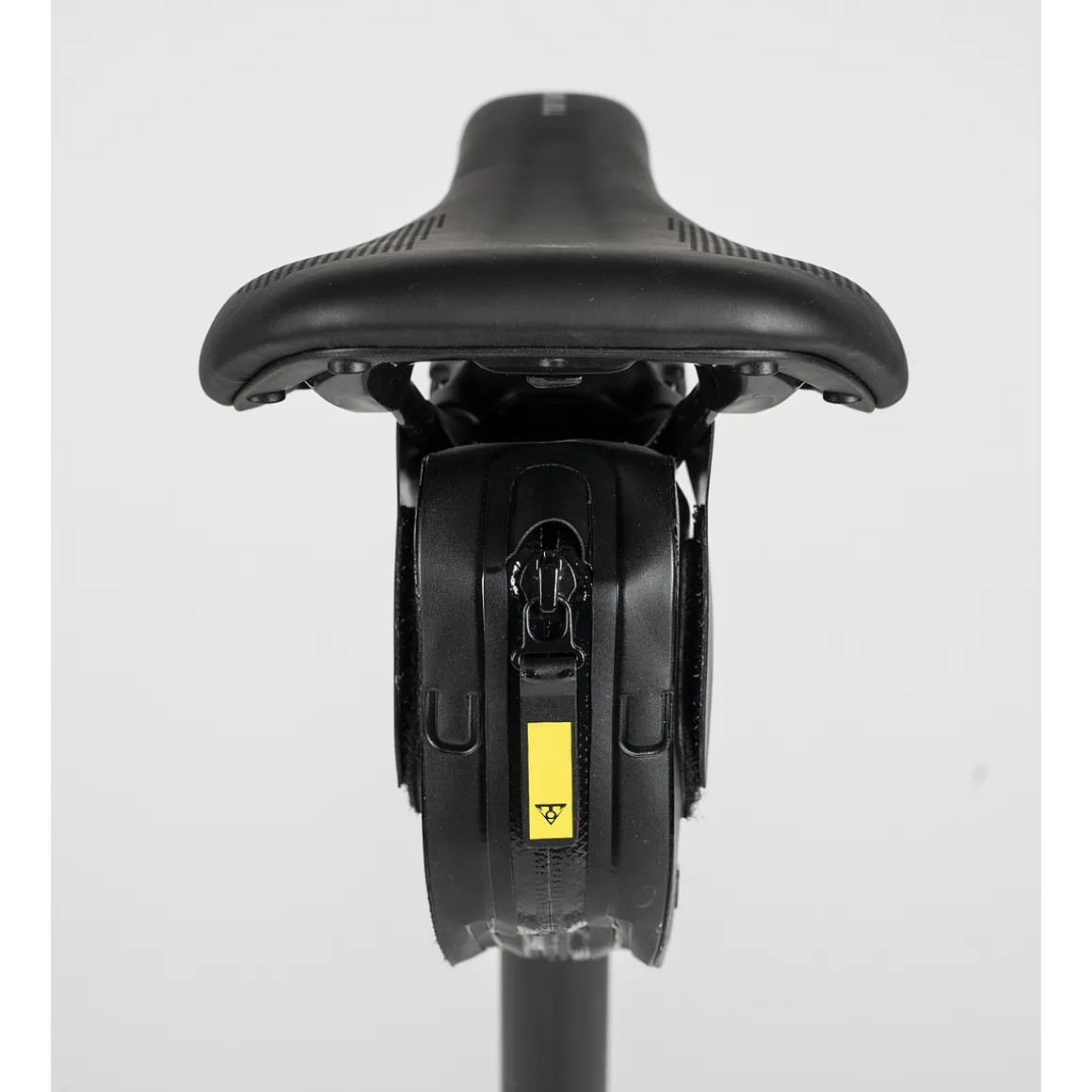 WEATHERPROOF DYNAWEDGE STRAP Large Saddle Bag