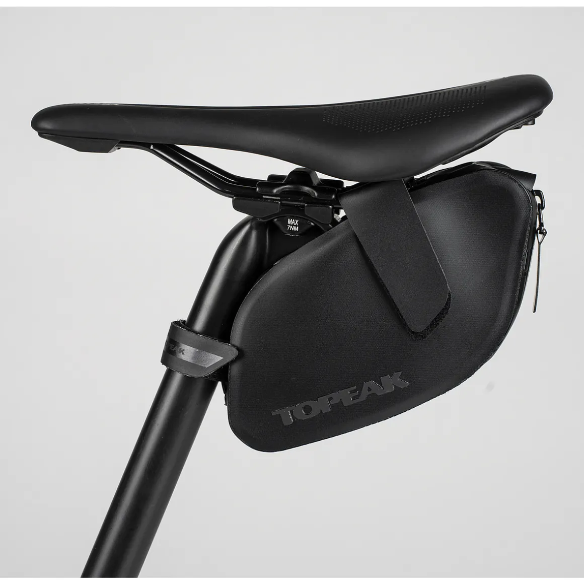 WEATHERPROOF DYNAWEDGE STRAP Large Saddle Bag