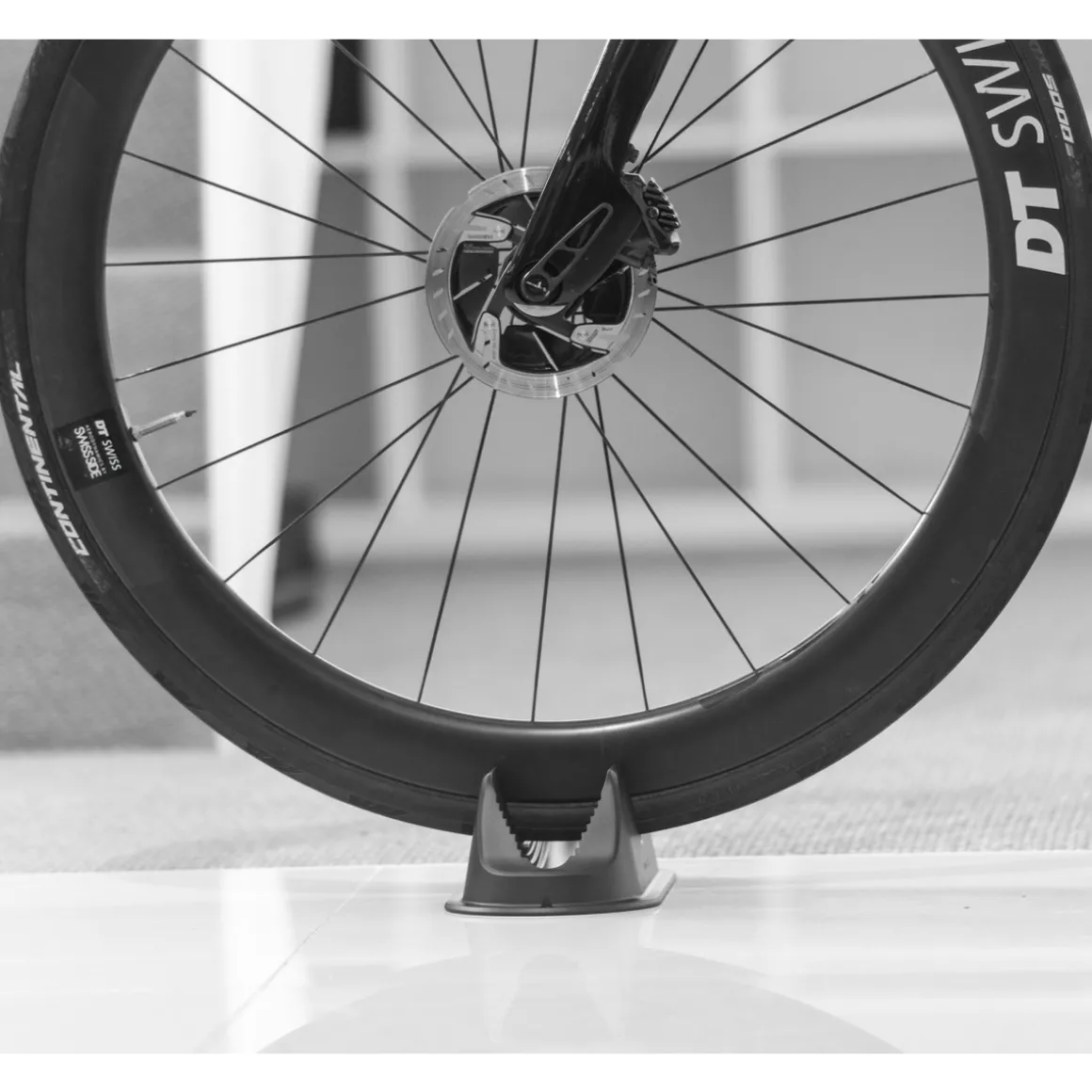 Wheel Chock Front Wheel Fixed Holder