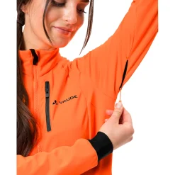 WOMEN'S POSTA SOFTSHELL JACKET
