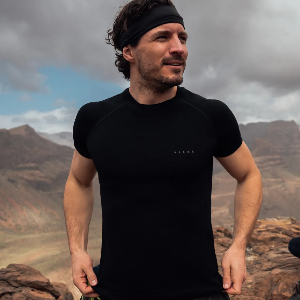 WOOL TECH LIGHT SHORTSLEEVED SHIRT